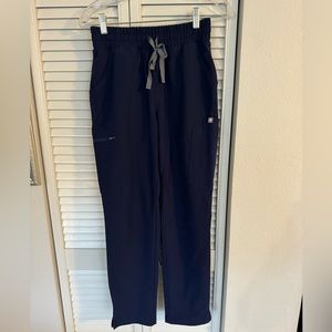 Navy blue figs, size XS